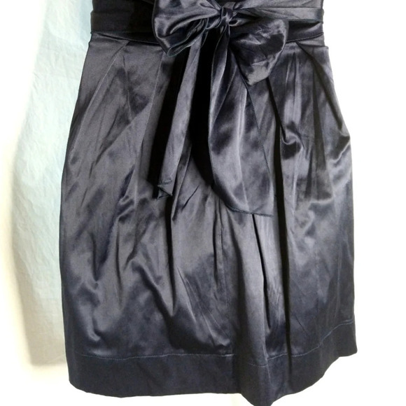 Pretty Silver and Midnight Blue Event Dress EUC ❤️ - Picture 11 of 15